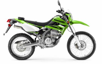 Rent Kawasaki KLX 250 cc (must have license category A2 or A ) 