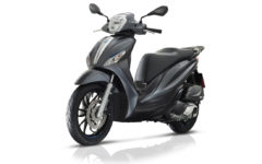  Piaggio Medley S 125 cc (must have license category A1 , A2 or A ) 